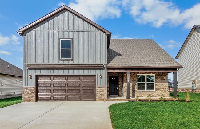 Building Photo - 3 Bedroom 3 Bath Home For Rent Near Post!
