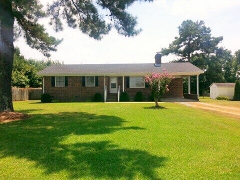 Primary Photo - Well Maintained Brick Home With Carport