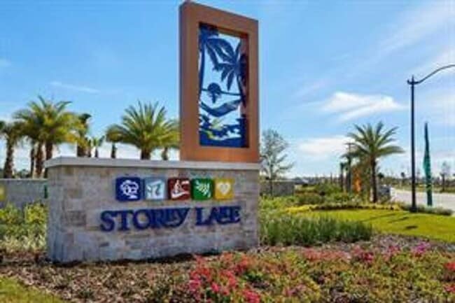 Foto del edificio - Fully Furnished 2/2 Luxury Storey Lake Condo near Disney with a Stunning Balcony Viiew!