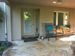 Building Photo - 3705 Sherwood Pl