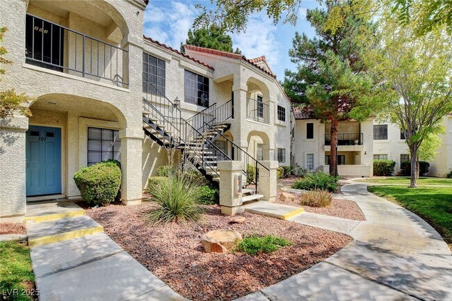 Building Photo - 4700 Nara Vista Way