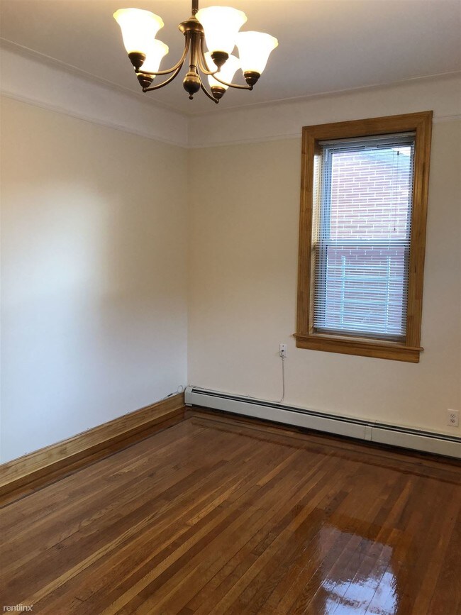 Building Photo - 4214 23rd Ave
