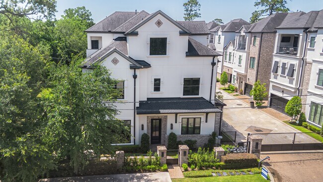 Building Photo - 1530 Cunningham Parc Ln