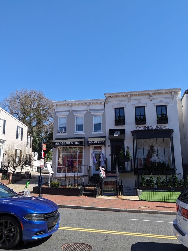 Building Photo - 1625 Wisconsin Ave NW