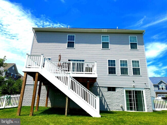 Building Photo - 3019 Fox Chapel Ct