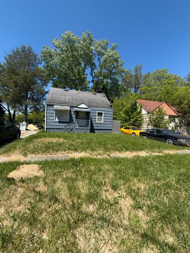 Building Photo - 3501 Milbourne Ave