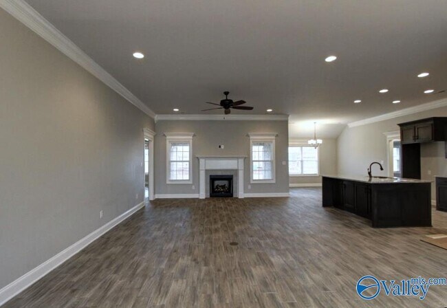 Building Photo - 25669 Millbrook Dr