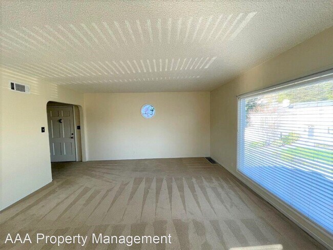 Foto del edificio - 3 br, 2 bath House - 3601 Serrano St