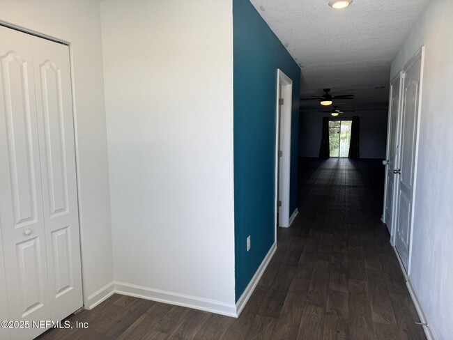 Building Photo - 5716 Bluetick Ct