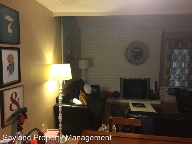 Foto del edificio - 6028 N Augusta St