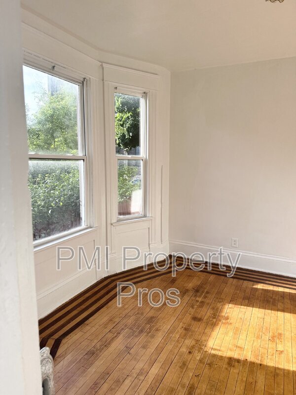 Foto del edificio - 816A W Scott St