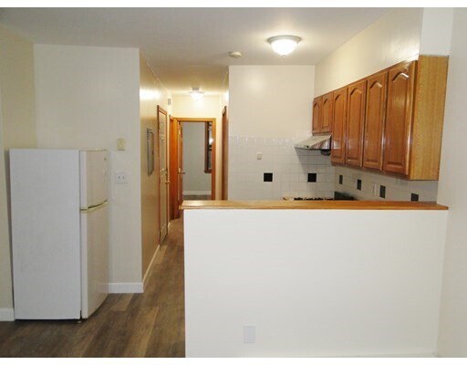 Foto del edificio - 81 Tyler St