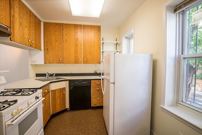 Photo - Two Bed Graduate Hospital Home