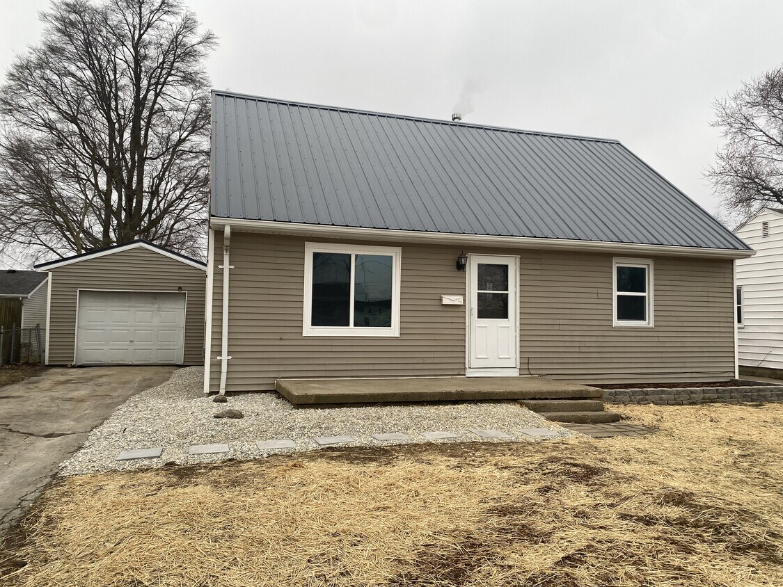 621 Echo St, Celina, OH 45822 House Rental in Celina, OH