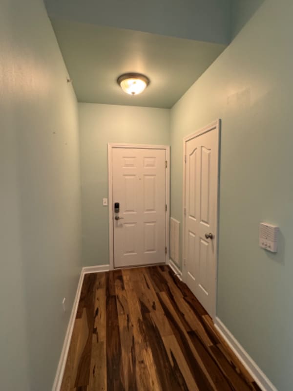 Building Photo - 11719 Ridgeway Park Dr
