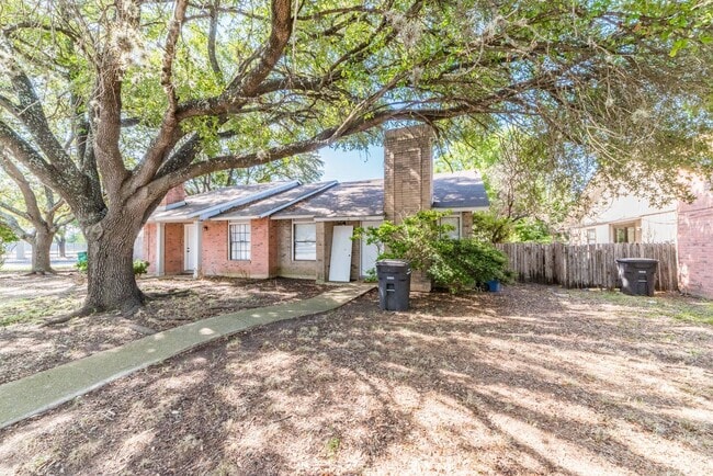 Building Photo - 5358-5360 Gawain Dr