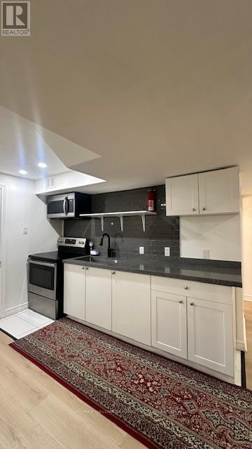 Building Photo - 93 Greenbank Dr