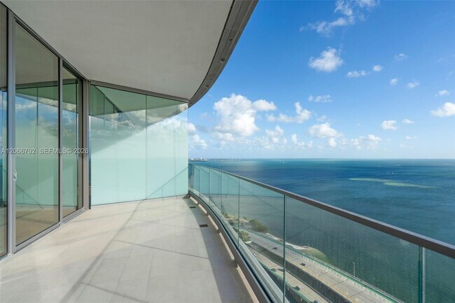 Foto del edificio - 175 SE 25th Rd