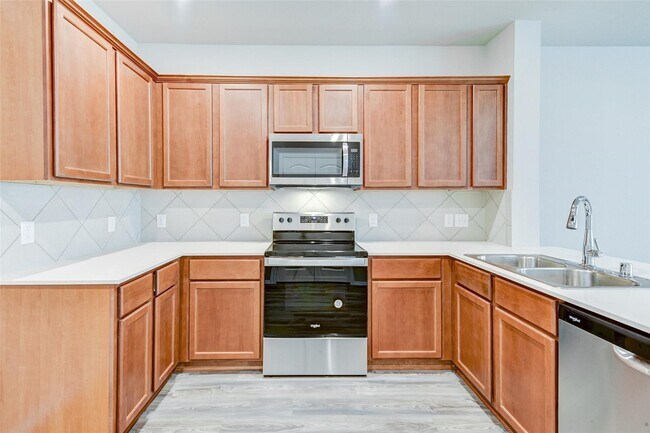 Building Photo - 11938 Amber Oak Wy