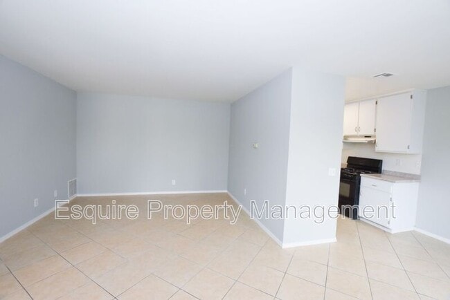 Foto del edificio - 3101 Albany Dr