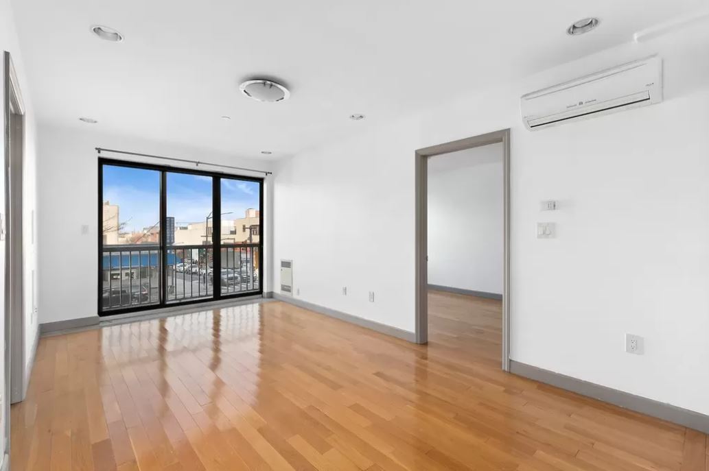 Foto principal - 599 4th Ave