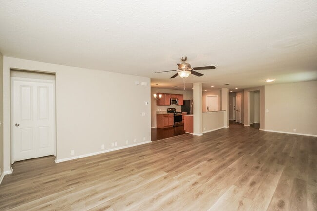 Building Photo - 3411 Maguey Trail