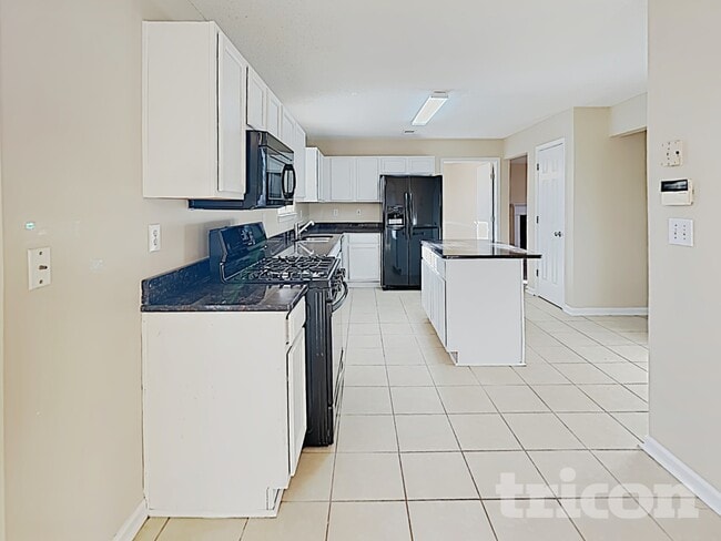 Foto del edificio - 4600 White Rd