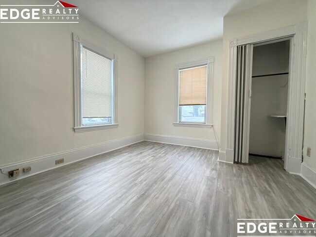 Foto del edificio - 76 Antwerp St