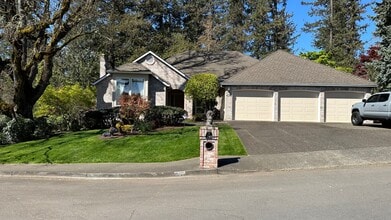 Building Photo - 1185 NW 116th Ave