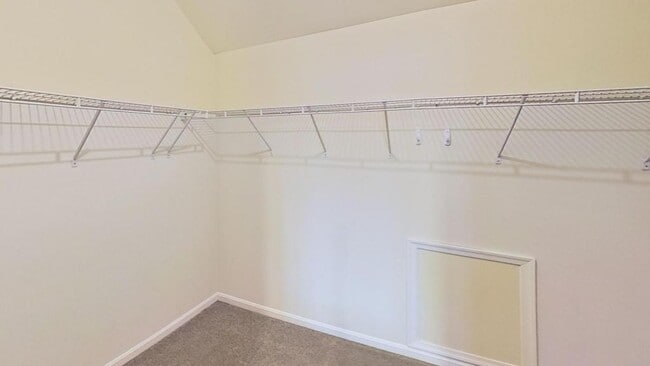 Building Photo - 2 Mustang Dr