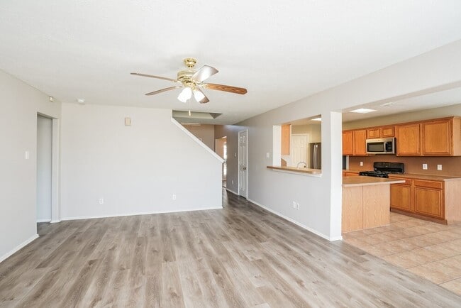 Foto del edificio - 12910 Hunters Field Ln