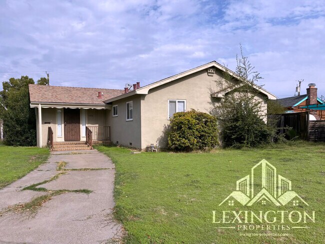 Foto del edificio - Wonderful, 3BD/2BA, Home off Bell St. and ...