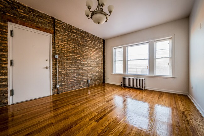 Foto del edificio - 7701 S Ashland