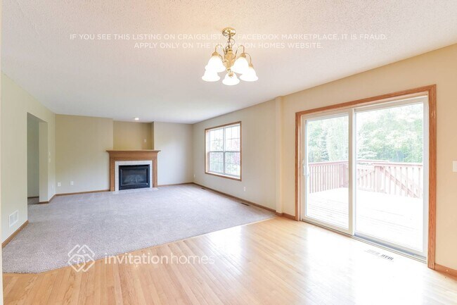 Foto del edificio - 10322 Kali Ave NE