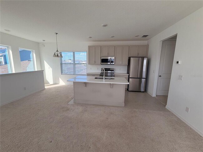 Foto del edificio - 3155 Voyager Ave