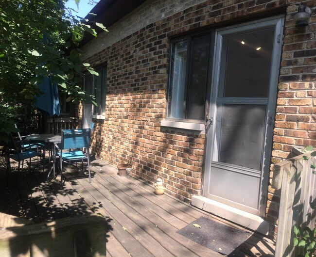 Foto del edificio - 4906 Fairview Ave