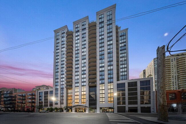 Foto del edificio - 435 W Erie St