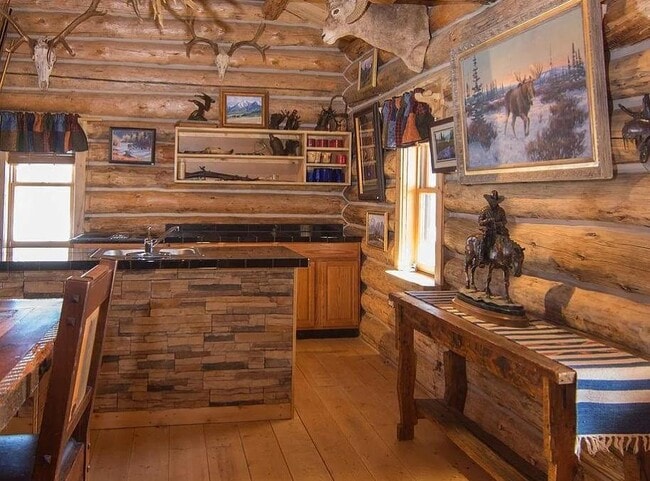 Building Photo - 15201 Co Rd 306