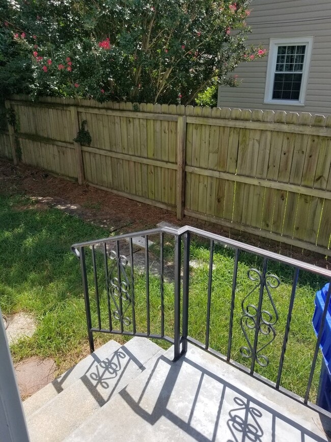 Photo - 709 Lanier Crescent House