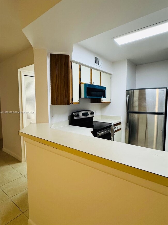 Foto del edificio - 3477 NW 44th St