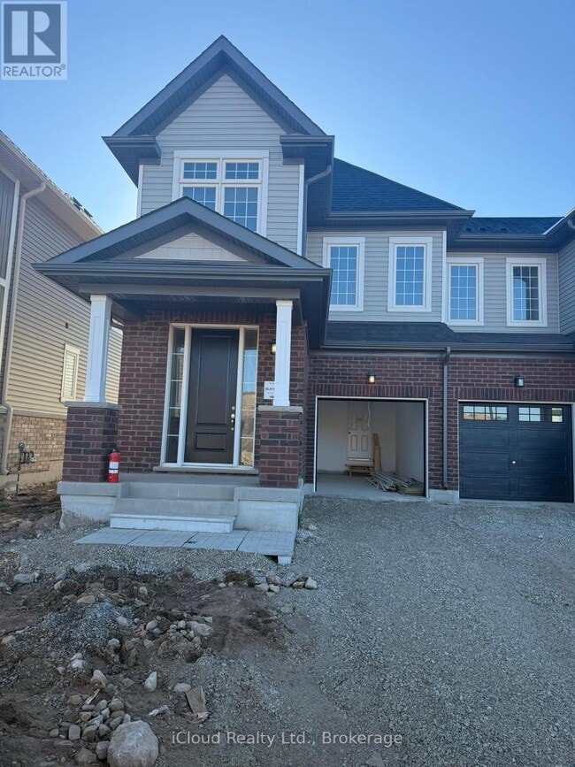 Building Photo - 137 Gear Ave