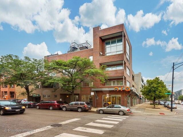 Foto principal - 1850 W Division St