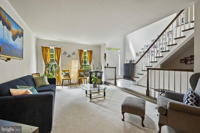 Foto del edificio - 7401 Crestberry Ln