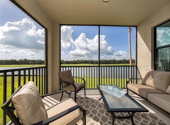 Photo - 16904 Vardon Ter Apartment