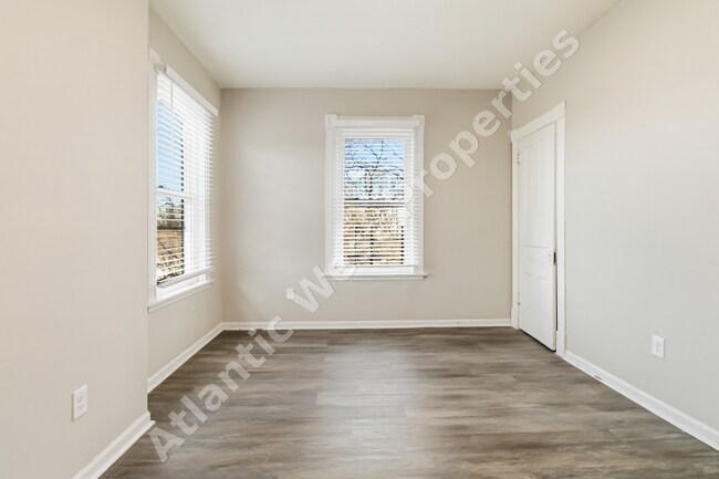 Foto del edificio - 1512 Blair Ave