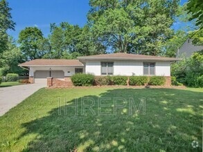 Building Photo - 6427 Middleshire St