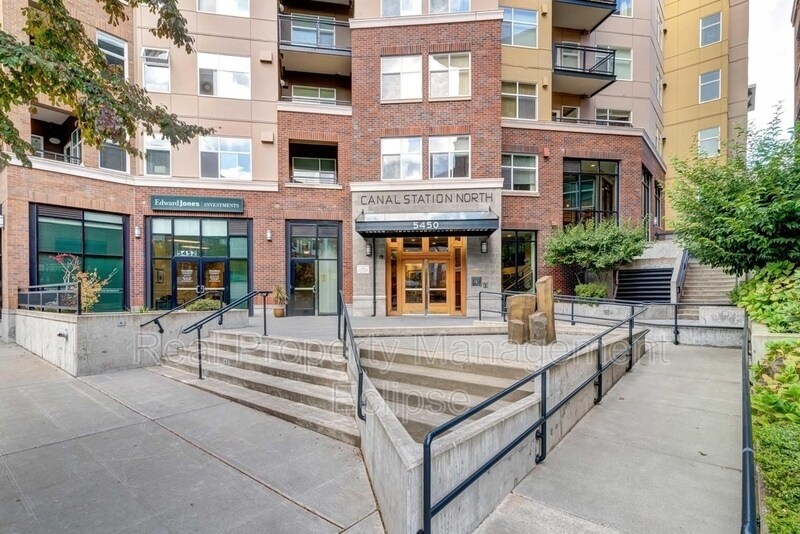 Primary Photo - 5450 Leary Ave NW