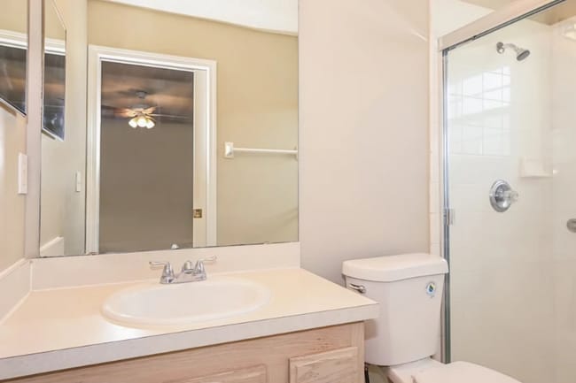 Foto del edificio - 13775 Sea Mist Dr