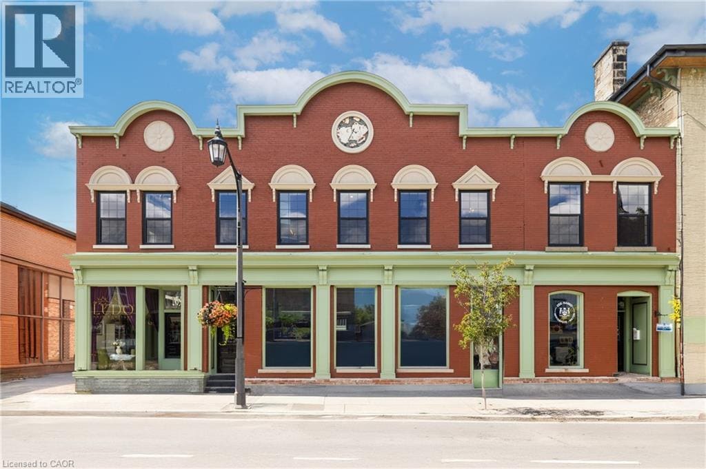 Photo principale - 153 Main St E