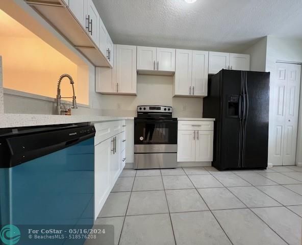 Building Photo - 6818 Sienna Club Dr
